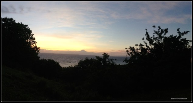 Gili sunset short panorama